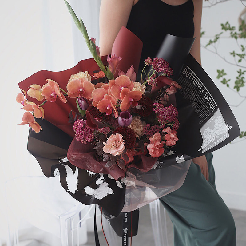 MYHC-14 Schmetterlingsmuster, undurchsichtiges, mattes Blumen-Geschenkpapier