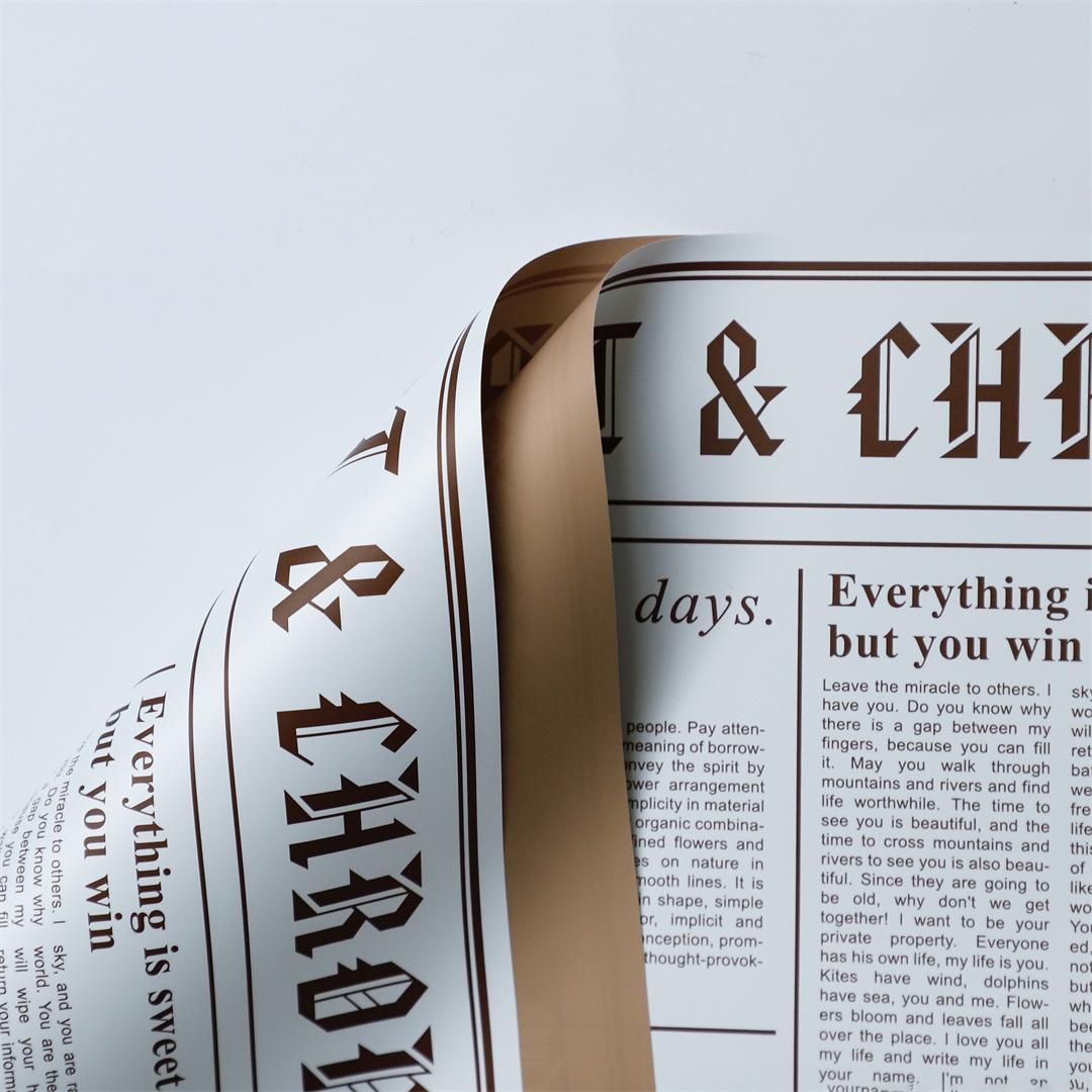 MYHC-41 Einseitiges Geschenkpapier aus Rindsleder mit Blumen im Zeitungsstil