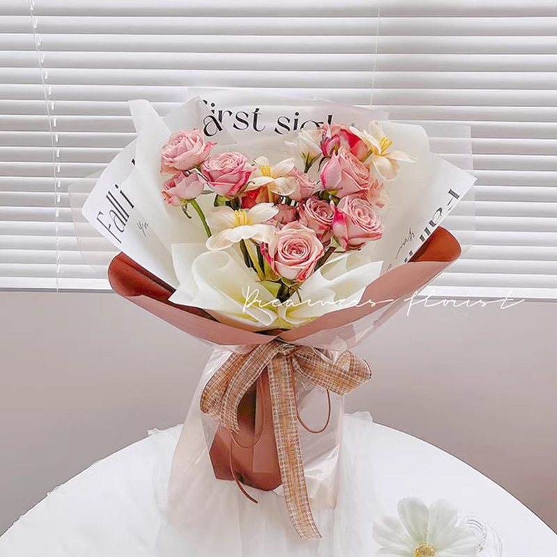 MYHC-53 Einseitige Liebe auf den ersten Blick, englische Dekoration, Blumen-Geschenkpapier aus Kunststoff