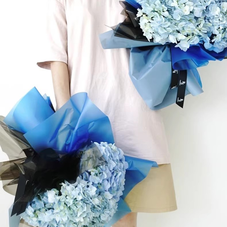 Mattes, einfarbiges, durchscheinendes Blumen-Geschenkpapier