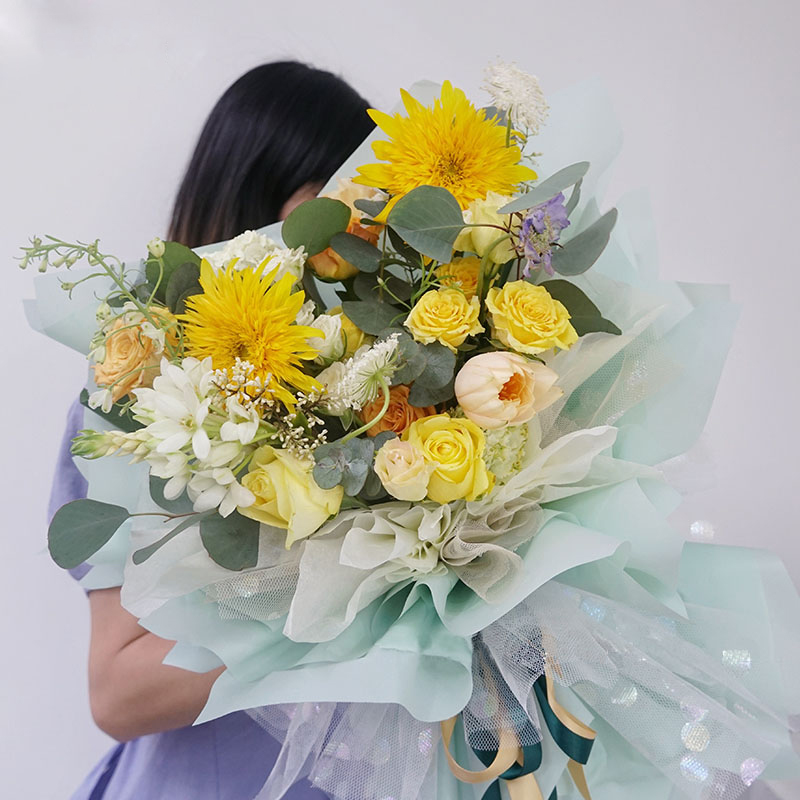 Mattes, einfarbiges, durchscheinendes Blumen-Geschenkpapier