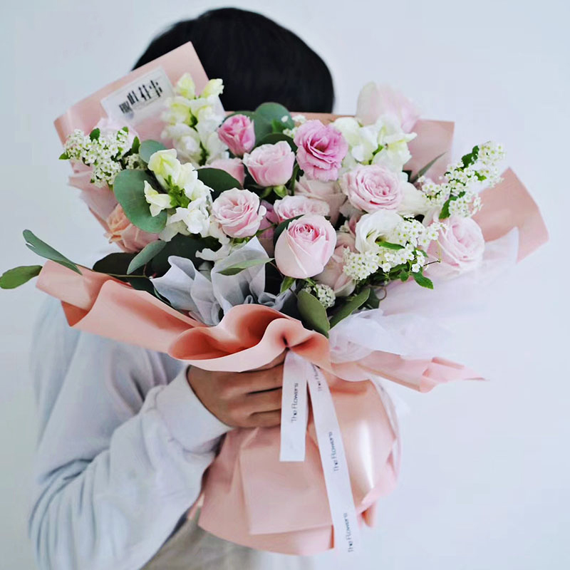 Mattes, einfarbiges, durchscheinendes Blumen-Geschenkpapier