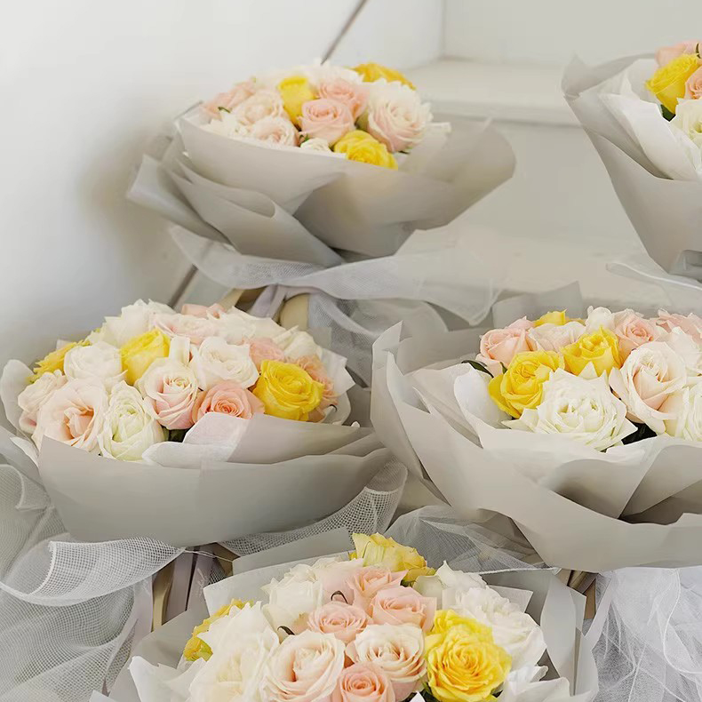 Mattes, einfarbiges, durchscheinendes Blumen-Geschenkpapier