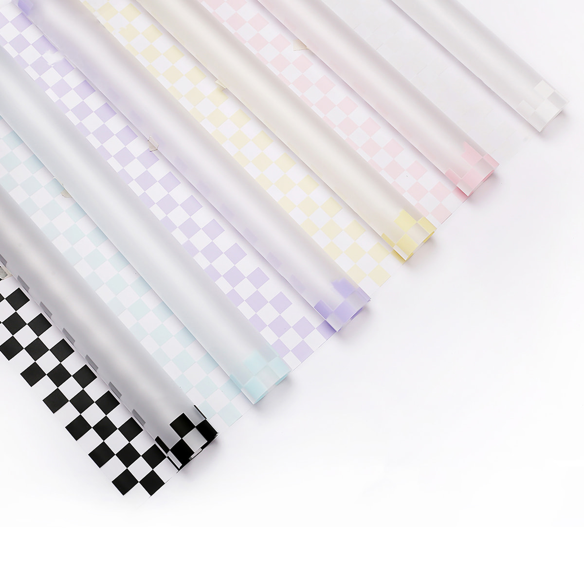 Mehrfarbiges kariertes Blumenstrauß-Geschenkpapier