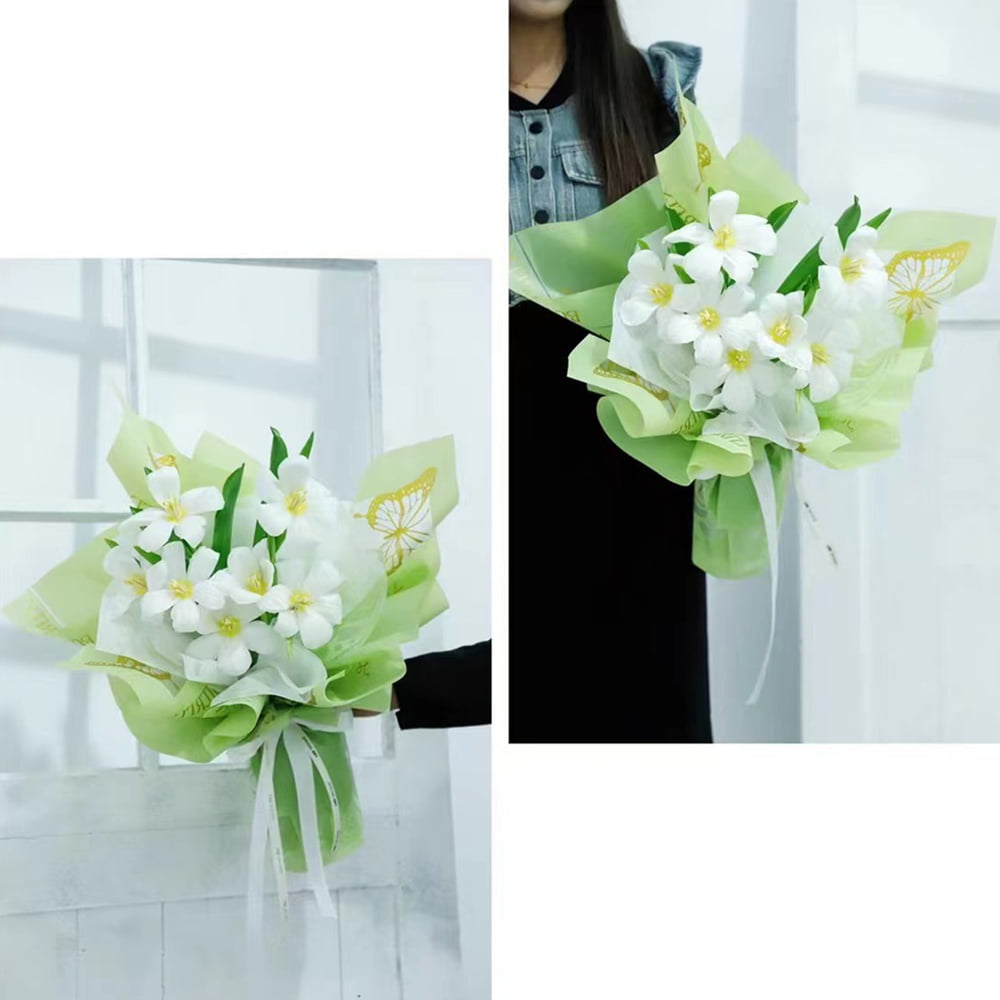 Doppelseitig kariertes, schillerndes Blumen-Geschenkpapier