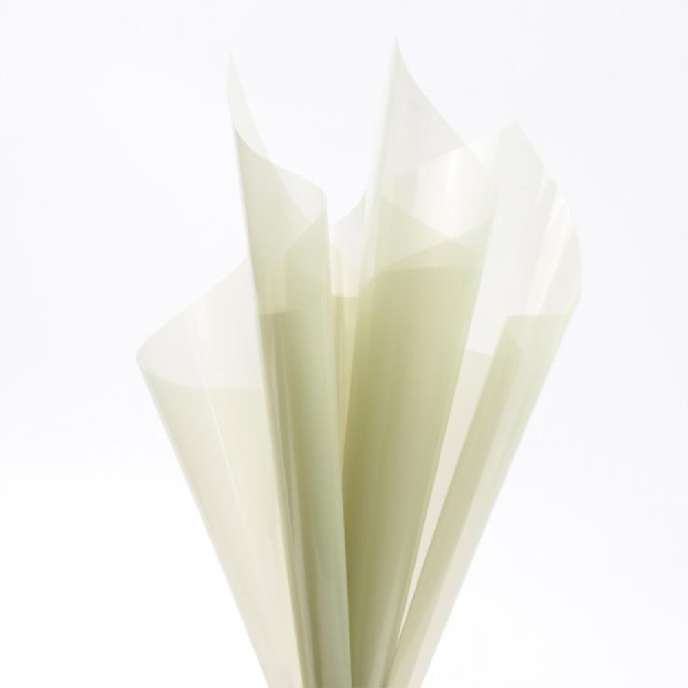 Wasserfestes, transparentes Blumen-Geschenkpapier aus Kristallglas