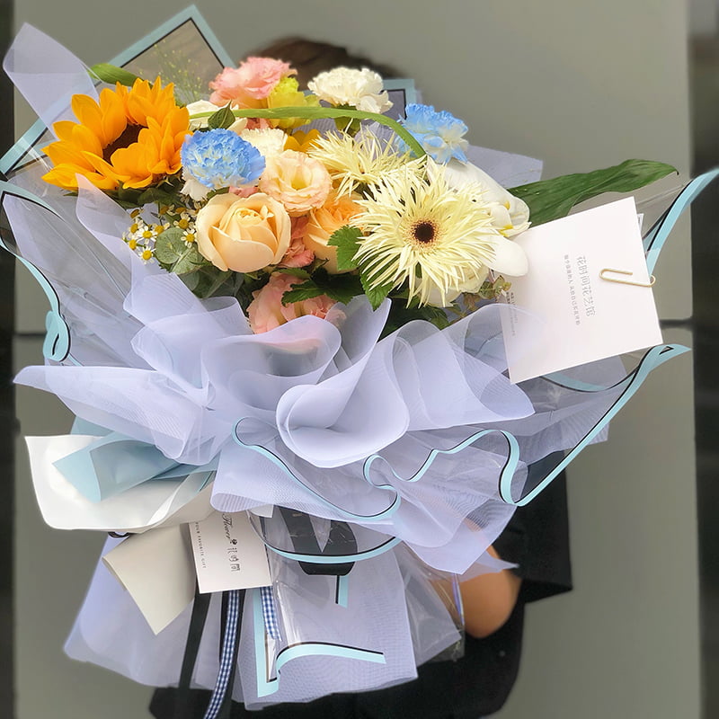 Halbtransparentes, mattes, wasserfestes Blumen-Geschenkpapier mit silbernem Rand und silbernen Ionen