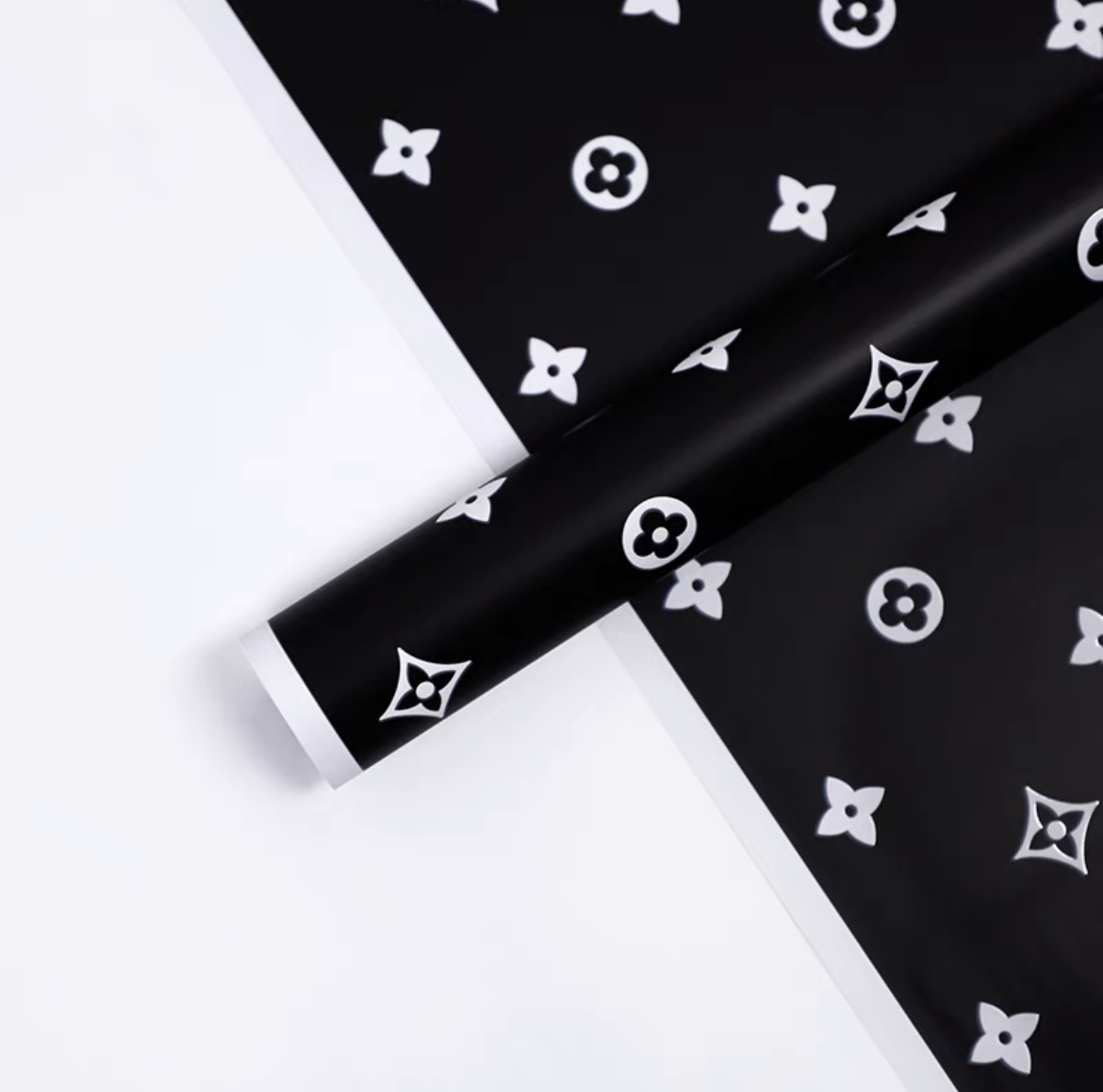 Geschenkpapier der Marke Louis