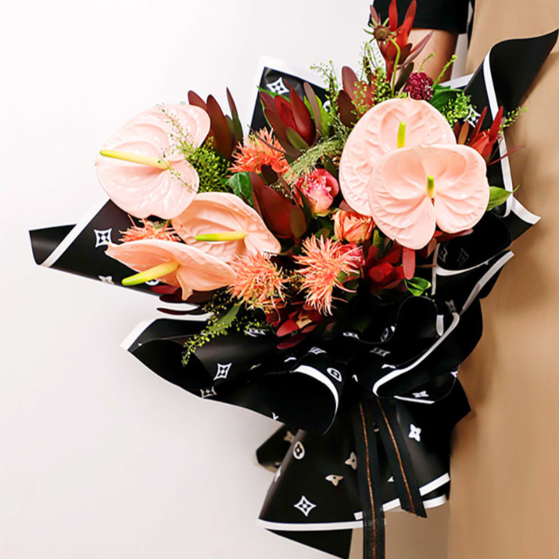 Geschenkpapier der Marke Louis