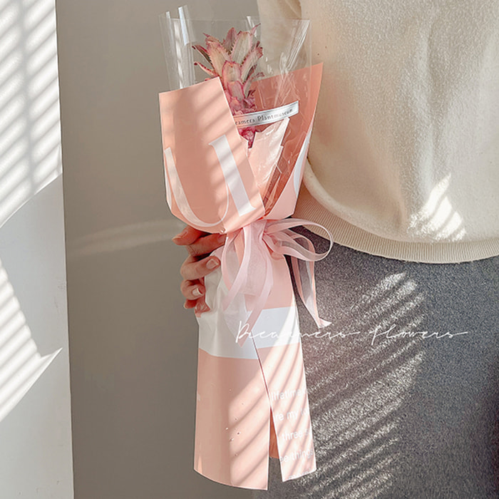 Eternal Cynthia Bouquet Geschenkpapier
