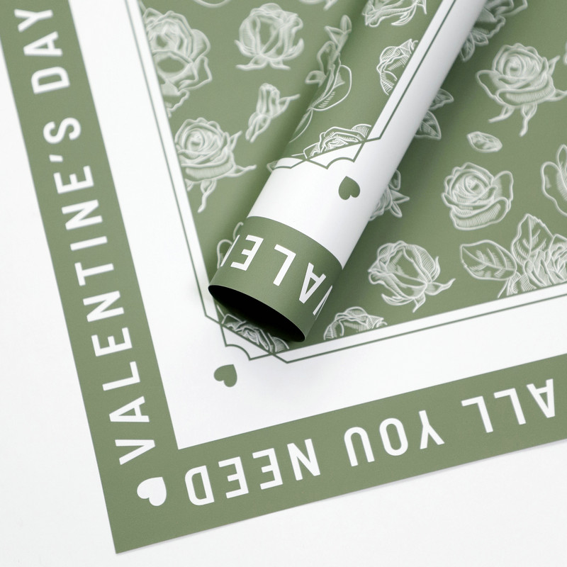Blumen-Geschenkpapier mit Rosenmuster