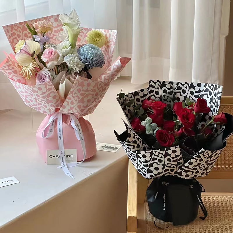Blumen-Geschenkpapier mit mattem Film-Blumenmuster