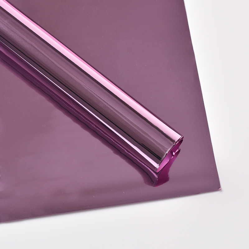 Doppelseitig schimmerndes Metallic-Folienstrauß-Geschenkpapier