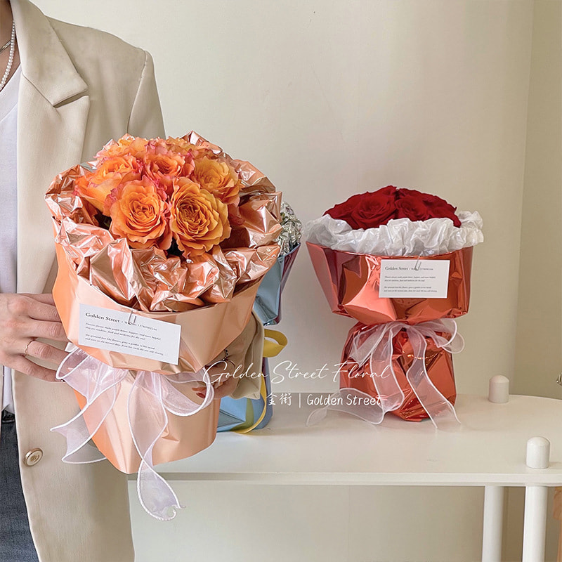 Einfarbiges, verspiegeltes Blumenstrauß-Geschenkpapier