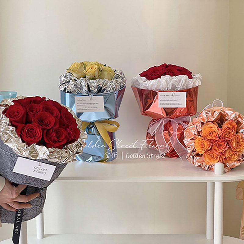 Einfarbiges, verspiegeltes Blumenstrauß-Geschenkpapier