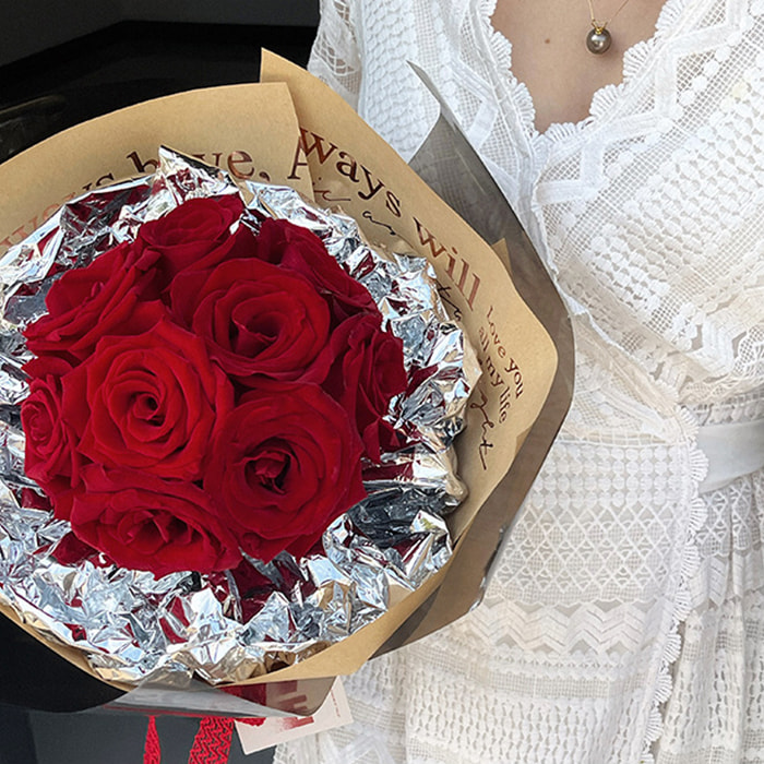 Einfarbiges, verspiegeltes Blumenstrauß-Geschenkpapier