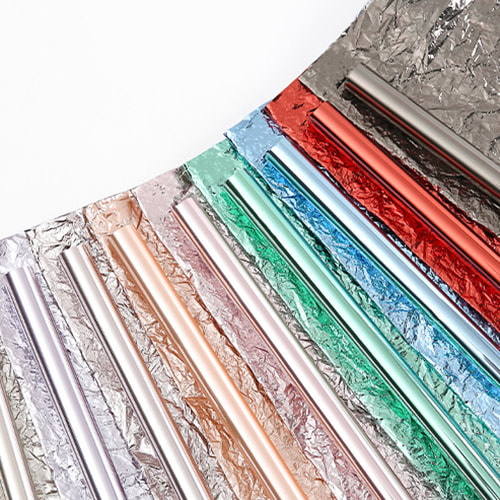 Einfarbiges, verspiegeltes Blumenstrauß-Geschenkpapier